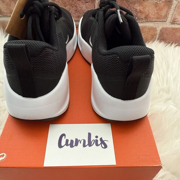 Nike Women’s MC Trainer 3 Workout Running Shoes Black/White Size 5.5 New - Picture 5 of 9
